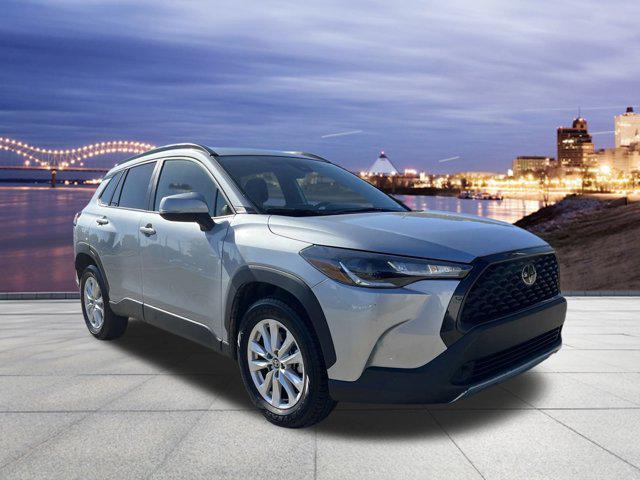 2022 toyota corolla cross le