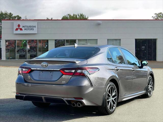 2023 toyota camry se