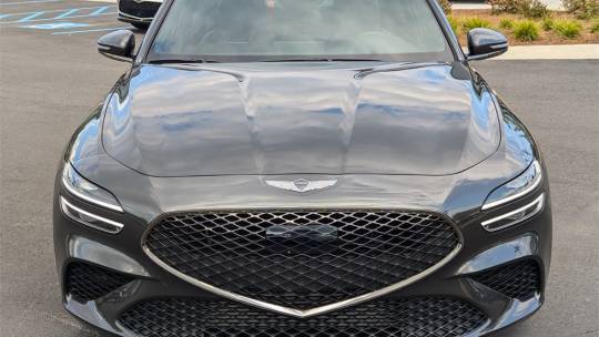 2023 Genesis G70 3.3t