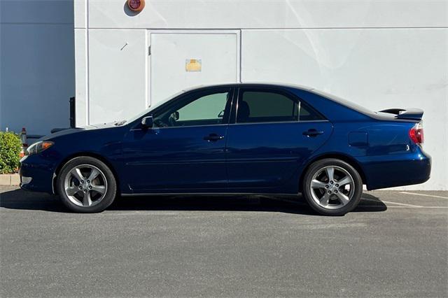 2005 toyota camry se v6
