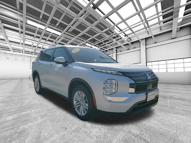 2024 mitsubishi outlander es 2.5 s-awc