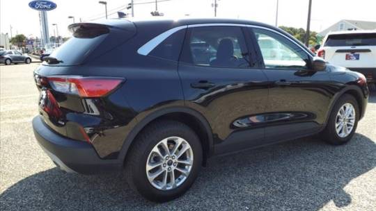 2021 ford escape hybrid se