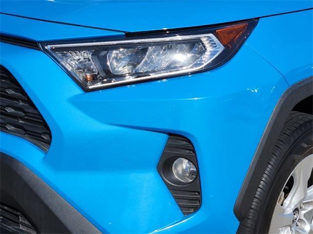 2019 toyota rav4 xle