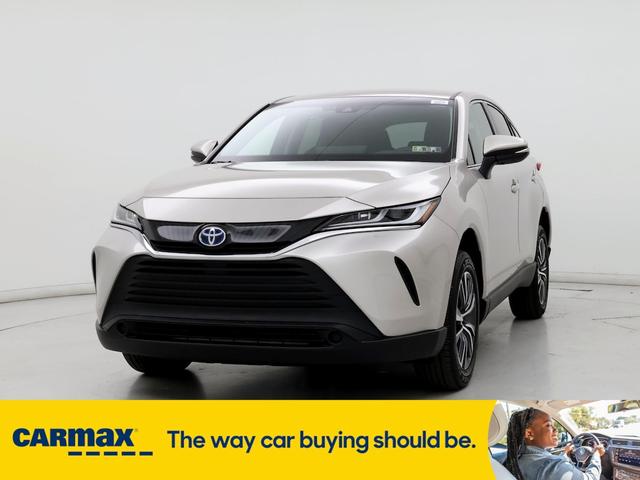 2023 toyota venza le