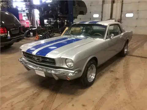 1965 mustang coupe 3 speed manual!