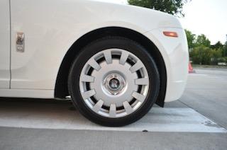 2010 rolls-royce ghost base