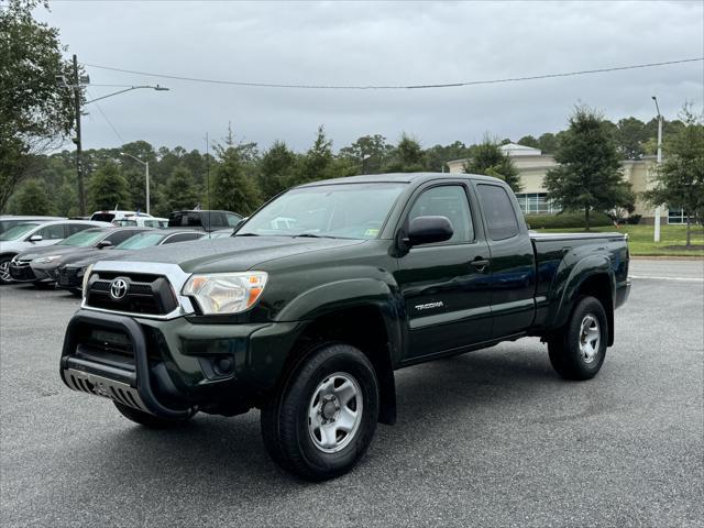 2013 toyota tacoma base