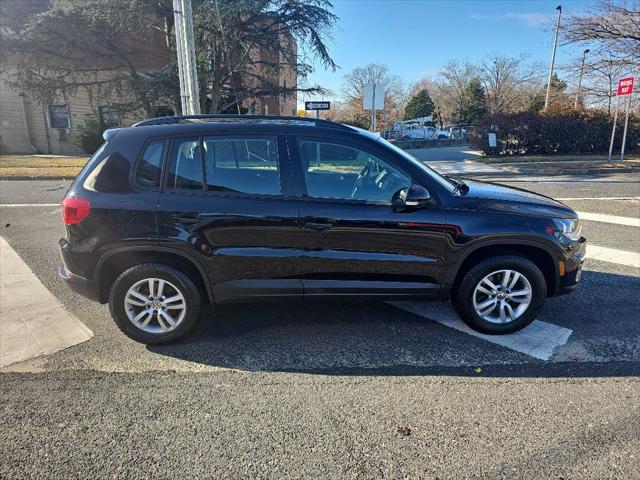 2015 volkswagen tiguan auto s