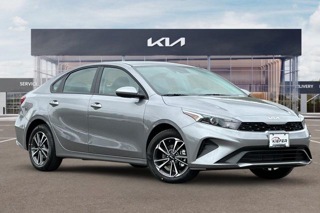 2024 kia forte lxs