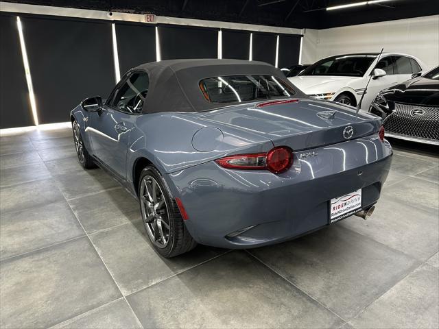 2020 mazda mx-5 miata grand touring