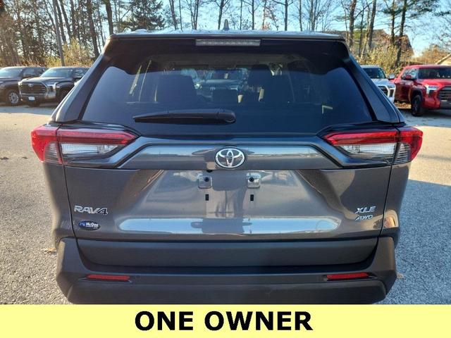2021 toyota rav4 xle