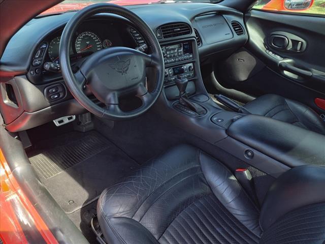 2004 chevrolet corvette base