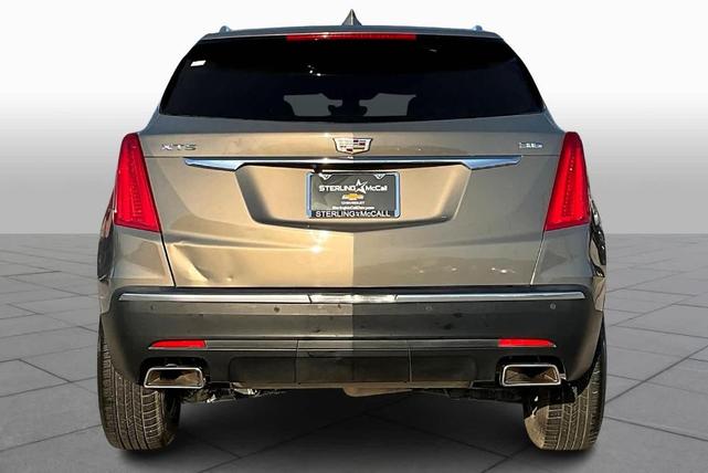 2017 cadillac xt5 base
