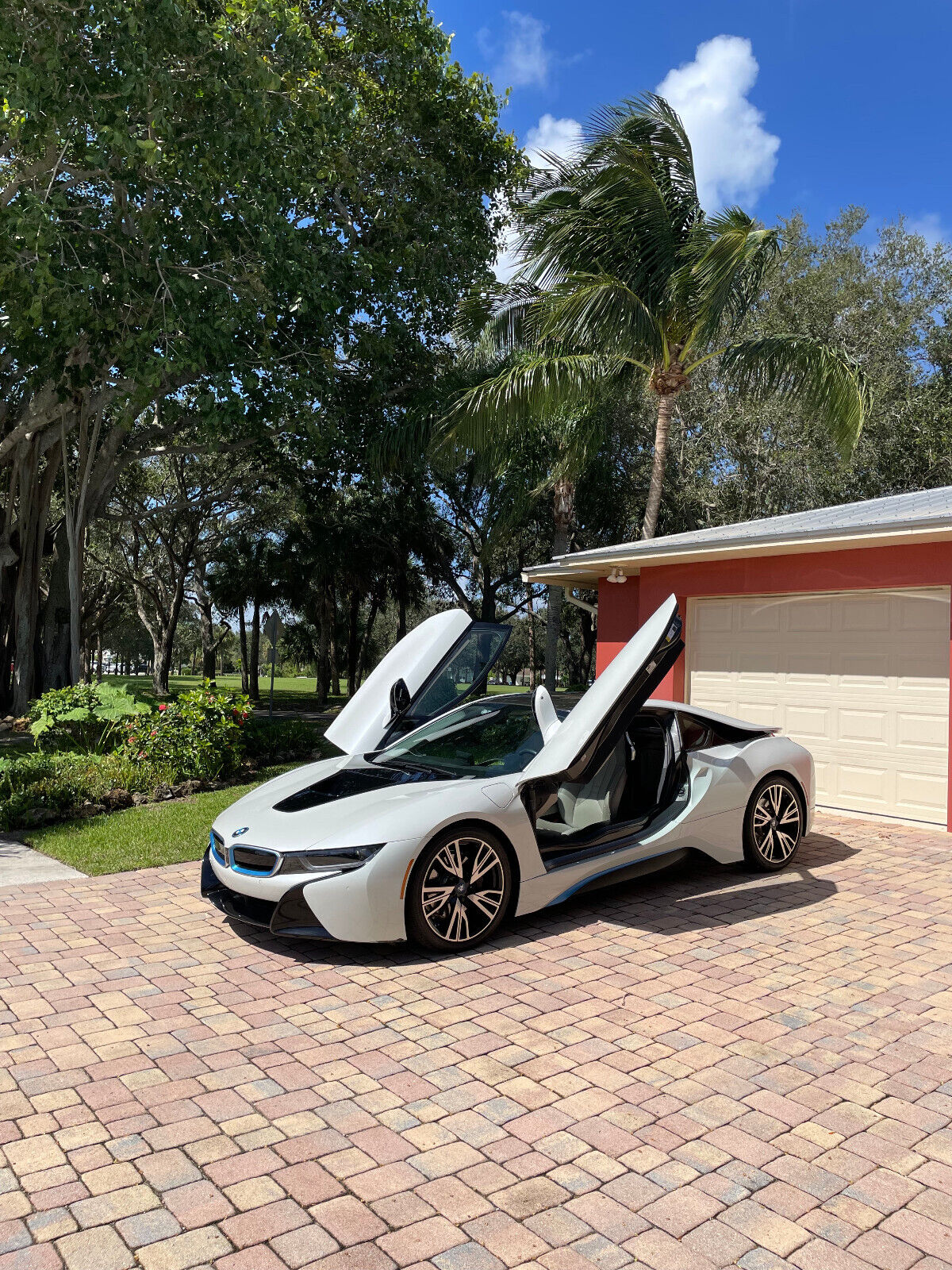 2016 bmw i8