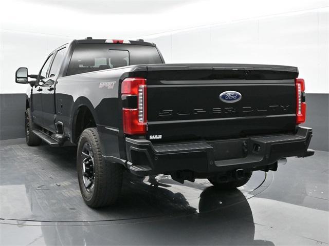 2023 ford f-250 lariat