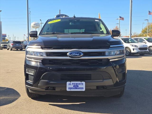 2022 ford expedition xlt
