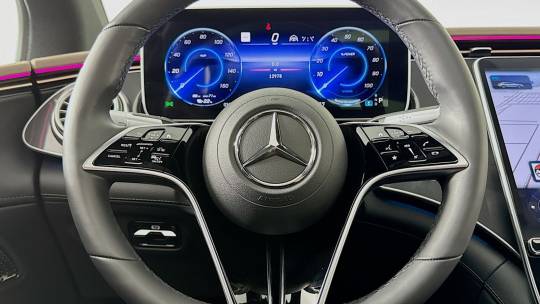 2023 Mercedes-Benz EQS
