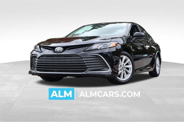 2024 toyota camry le