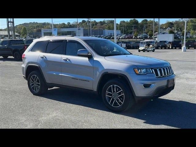 2019 jeep grand cherokee laredo