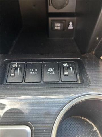 2012 toyota camry hybrid xle