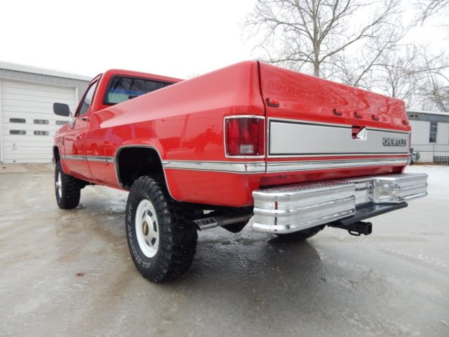 1987 chevy k30 silverado, fuel injected 454 big block, lifted, 4x4, rust free!