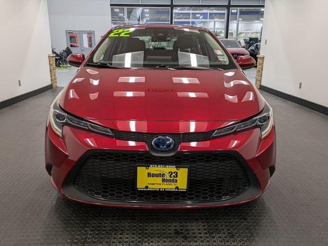 2022 toyota corolla hybrid le