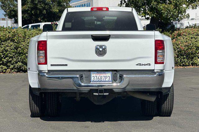 2023 ram 3500 big horn crew cab 4x4 8' box