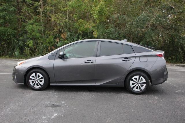2018 toyota prius four