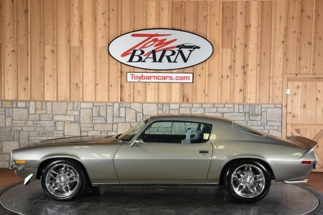 1972 chevrolet camaro silver automatic