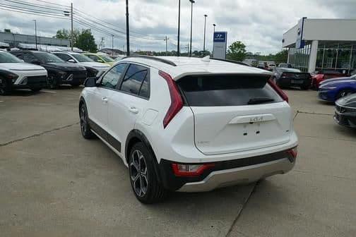 2023 kia niro ex touring in nicholasville, kentucky