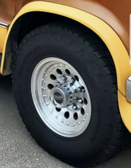 70s 76 e250 ford econoline van 3/4 ton vintage custom shag