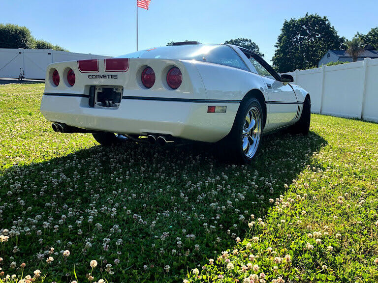 1988 chevrolet corvette low mileage!!!