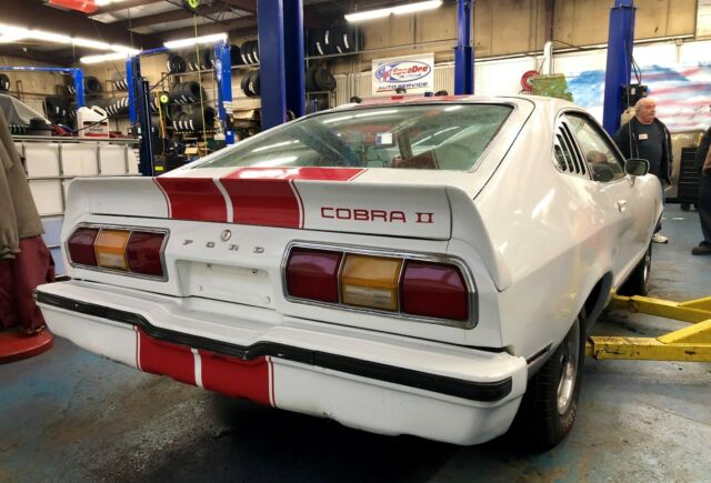 1977 ford mustang ii cobra ii