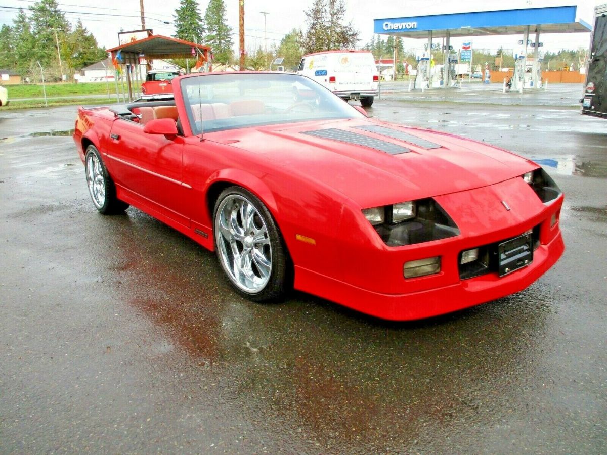 red! iroc- z convertible! 305, automatic, lots of options! 20" rims, no reserve!