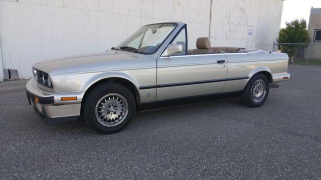 no reserve! 1988 bmw 325i convertible. runs and drives great. very clean!