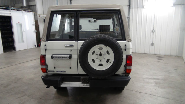 1988 toyota land cruiser bj70 - factory soft-top, 5-speed, factory ac