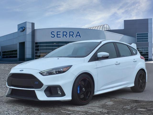 2017 ford focus rs base