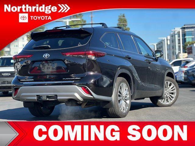 2021 toyota highlander platinum
