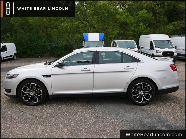 2018 ford taurus sho