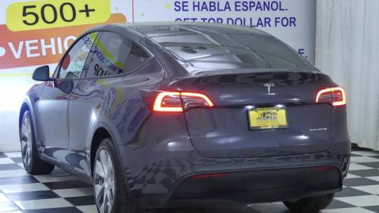 2022 Tesla se