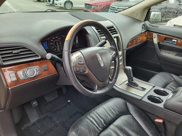 2014 lincoln mkx base
