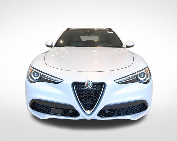 2023 alfa romeo stelvio ti