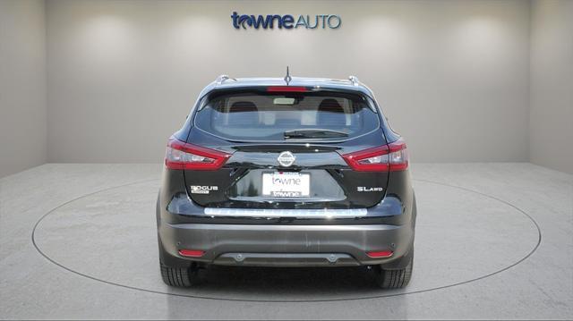 2022 nissan rogue sport sl