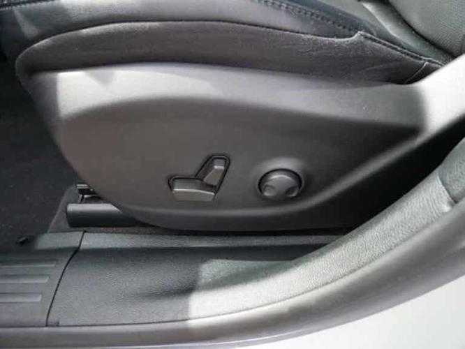 2022 jeep cherokee limited in cambridge, minnesota