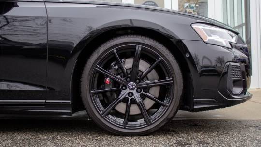 2024 Audi F8 (S8)