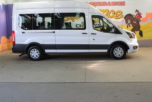 2022 ford transit-350 xlt