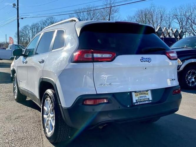 2018 jeep cherokee latitude plus sport utility 4d in levittown, pennsylvania