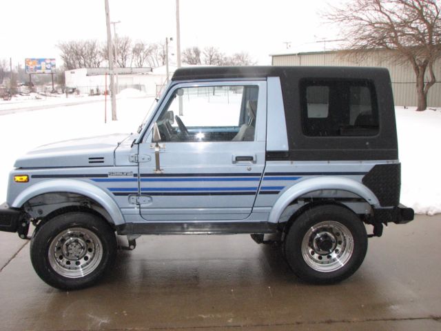 1988.5 suzuki samurai 4x4 suv restored fiberglass hardtop rust free super nice!
