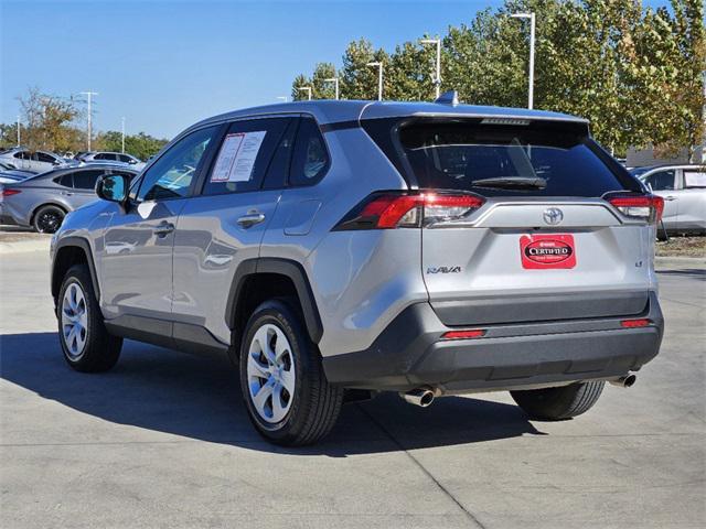 2024 toyota rav4 le