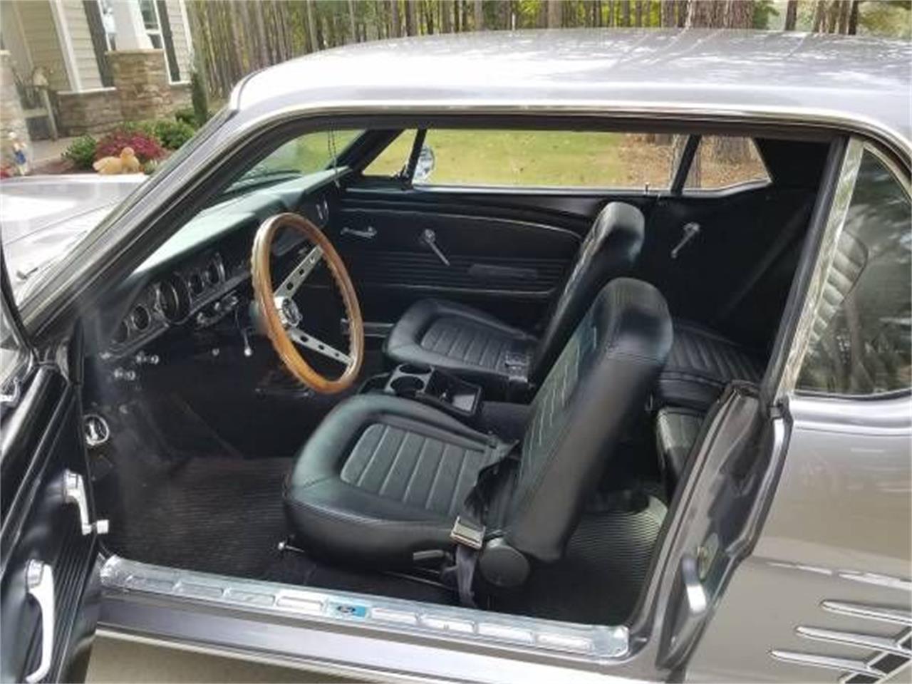 1966 ford mustang